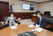 Meeting with Queensland University Vice-Chancellor 이미지
