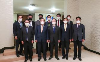 Visit to Japanese Embassy 이미지