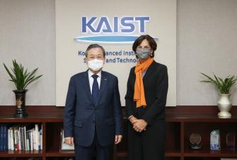 Meeting with Dutch Ambassador 이미지